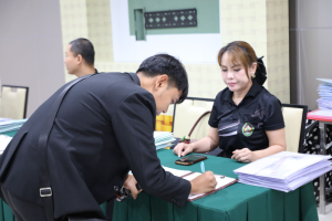 โครงการพัฒนาศักยภาพครูประจำการและครูพี่เลี้ยงให้มีคุณลักษณะของ Strong Teacher